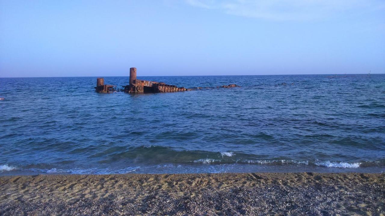 Infinite Blue, Horizon, Elegance, Hospitality Villa Epanomi Bagian luar foto