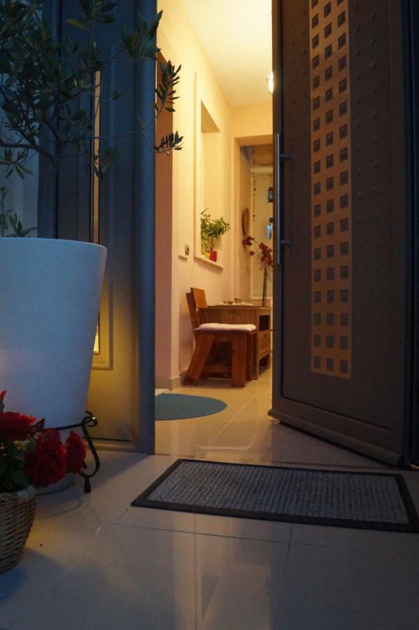 Infinite Blue, Horizon, Elegance, Hospitality Villa Epanomi Bagian luar foto